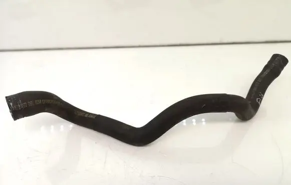 Mercedes-Benz E W211 Engine coolant pipe/hose A2115000372