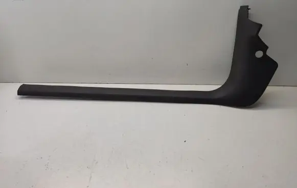 Ford Focus Front sill trim cover 4M51B13201AD 4M51B13201BD