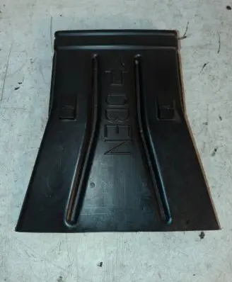 Mercedes-Benz C AMG W204 Cabin air duct channel A2048311346