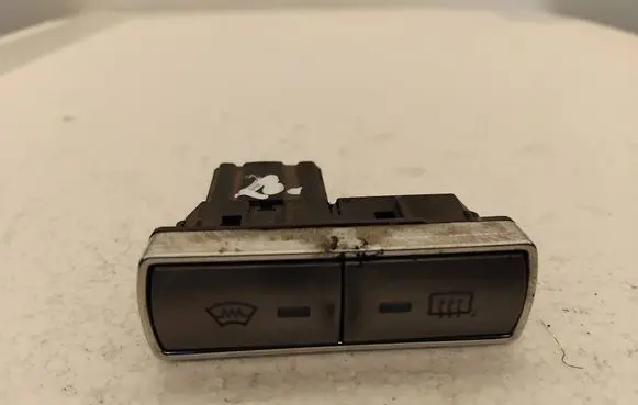 Ford S-MAX Windscreen/window heater switch 6M2T18K574AD