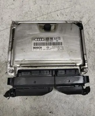 Audi A4 S4 B6 8E 8H Engine control unit/module 038906019CG 0281010406