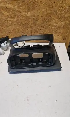 Fiat 500X Dashboard glove box trim 51989137