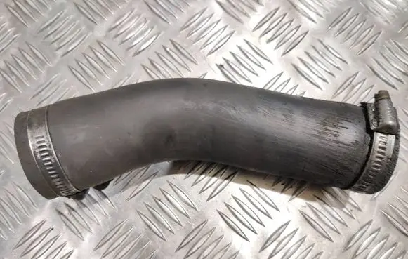 Nissan X-Trail T30 Intercooler hose/pipe