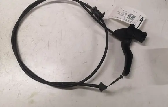 Opel Zafira A Engine bonnet (hood) release handle