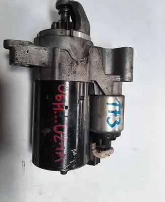 Audi A5 8T 8F Starter motor 06H911021A