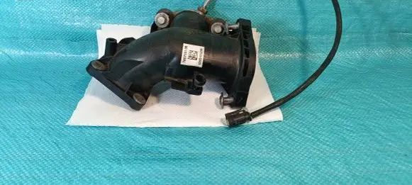 BMW 3 F30 F35 F31 Intake manifold 7807991