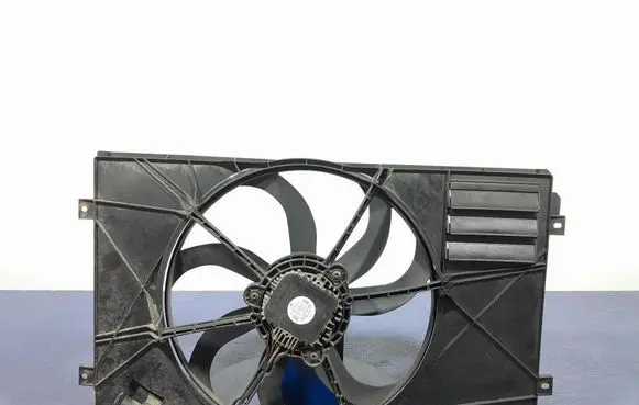 Skoda Octavia Mk2 (1Z) Electric radiator cooling fan 1K0121205AA