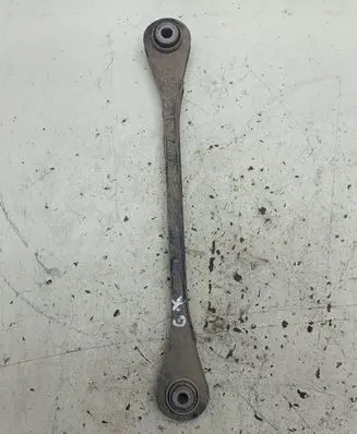 Volkswagen Touareg II Rear control arm