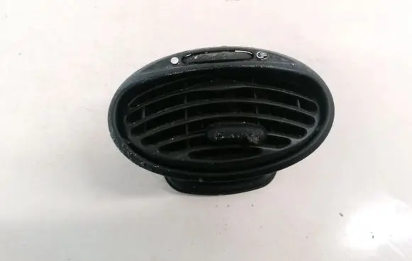 Ford Focus Dash center air vent grill 98AB19893AKW