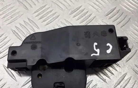 Citroen C5 X Engine bonnet/hood lock/latch loop/hook 9646091580