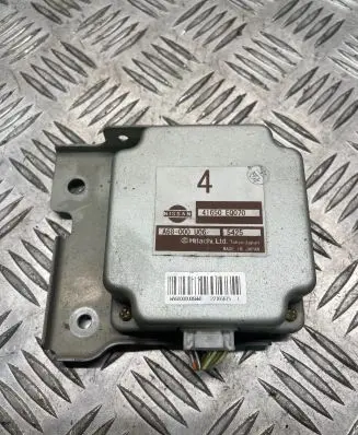Nissan X-Trail T30 Torque split ecu control unit/module 41650EQ070 A68000U06 W68000U06WW1