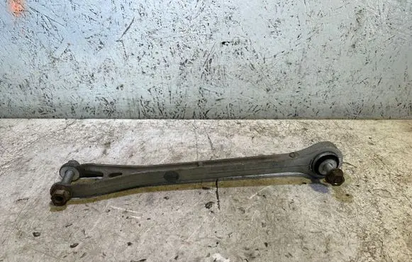 Dodge Challenger Rear control arm 68210633AA