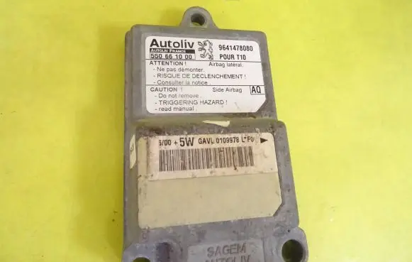 Peugeot 206 Airbag control unit/module 550661000 9641478080