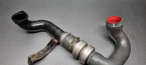 Fiat Croma Turbo air intake inlet pipe/hose 51803881