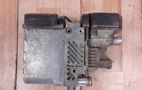 Volkswagen Multivan T5 Auxiliary pre-heater (Webasto) 7H0819008M