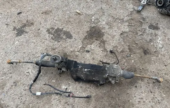 Volkswagen PASSAT B6 Steering rack