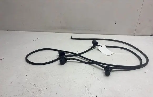 Mercedes-Benz ML W166 Windshield washer spray nozzle