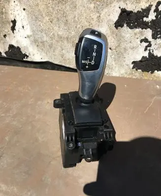 BMW 5 F10 F11 Gear selector 9218101 920899690