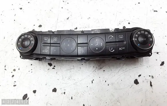 Mercedes-Benz E W211 Climate control unit 2118300385