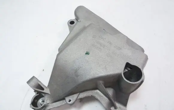 Volkswagen Up Engine mounting bracket 04C199207B