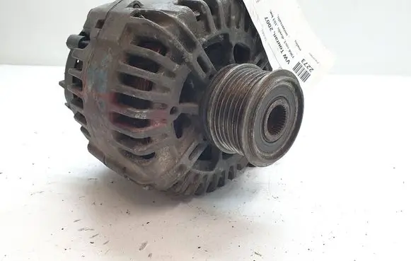 Volkswagen Touran I Generator/alternator 06F903023C 2542695G