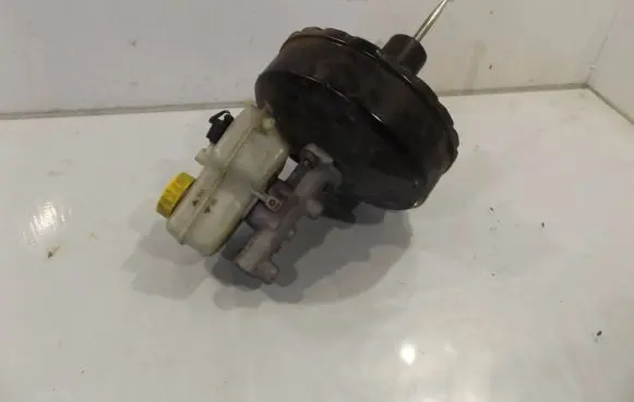 Skoda Fabia Mk2 (5J) Brake booster 6Q1614105AH