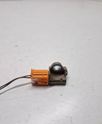 Mazda 6 Airbag deployment crash/impact sensor KD4557KC0 25009037413 K0273062S14