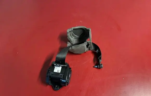 BMW iX Rear seatbelt 7911588 72117911588 6492055