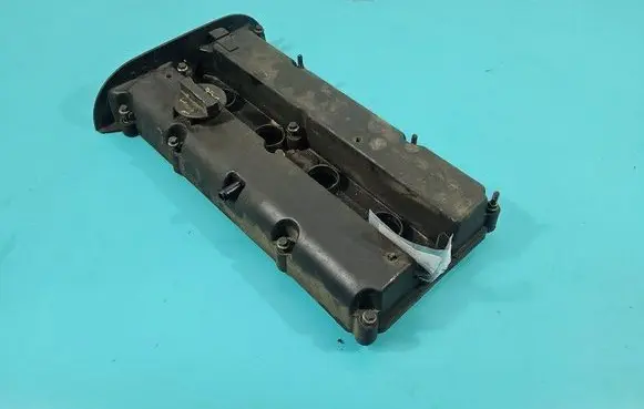 Rocker cam cover
