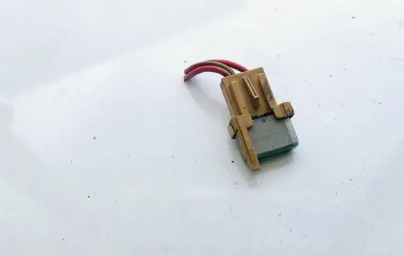 Audi A4 S4 B5 8D Other relay 443937105a