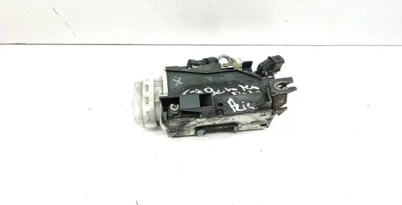 Audi A6 S6 C4 4A Front door lock 4A1837015B