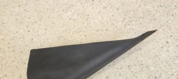 Maserati Ghibli (C) pillar trim 670010909