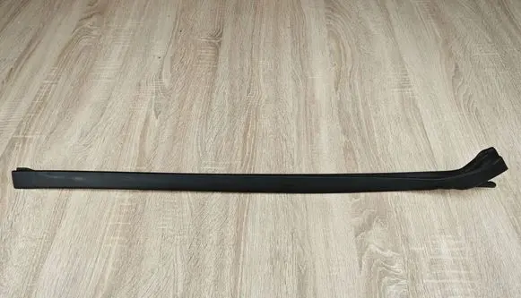 BMW X4 G02 Windshield trim 7416258