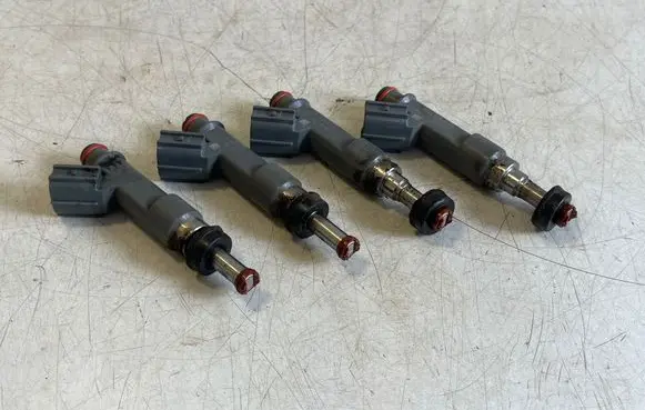 Toyota Corolla E210 E21 Fuel injectors set 232500T110