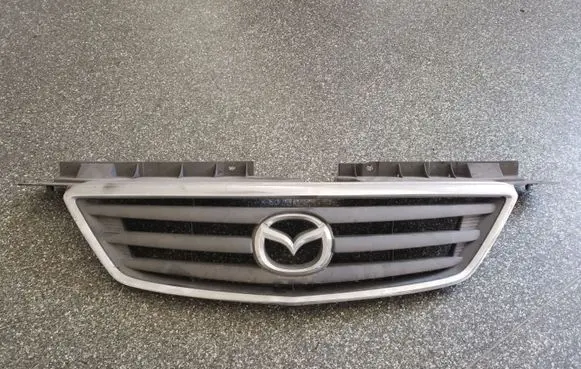 Mazda MPV Front bumper upper radiator grill LC6250712