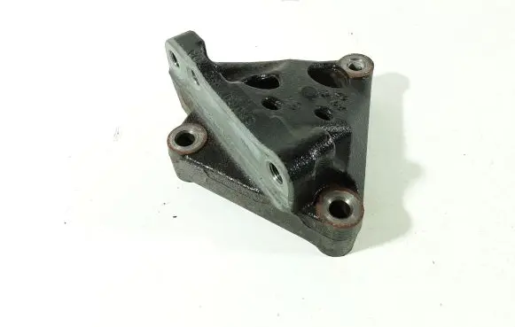 Toyota C-HR I Engine mounting bracket 37060