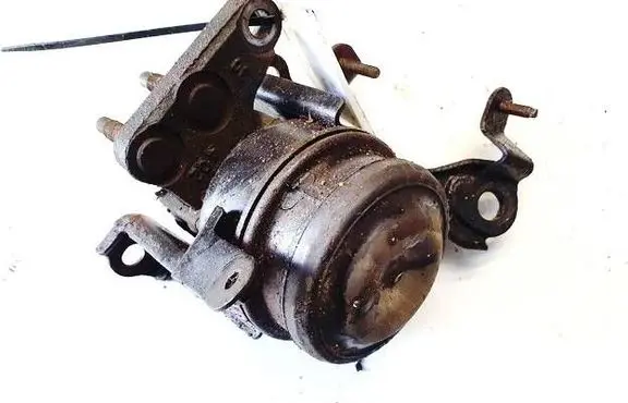 Toyota Corolla Verso AR10 Engine mount bracket 