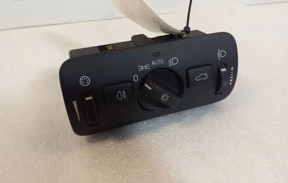 Volvo XC60 Light switch 30739413