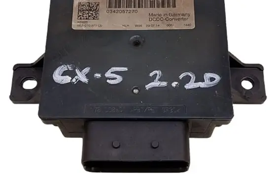 Mazda CX-5 Voltage converter/converter module PE0318572