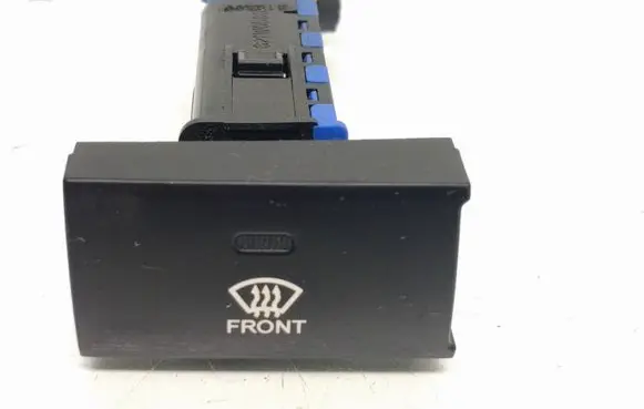 Hyundai Santa Fe Windscreen/window heater switch 202002962 621w05010 61229y