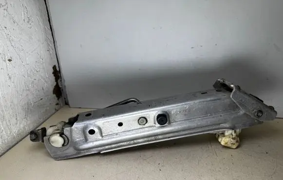 BMW 5 E39 Lift Jack 1093109