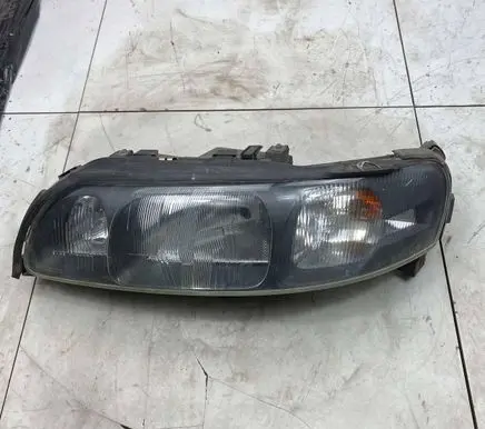 Volvo S60 Headlight/headlamp 8693591 80007873 R2502A0116