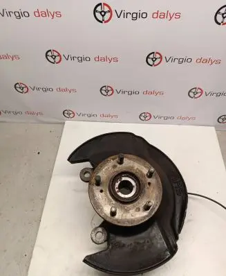 Honda CR-V Front wheel hub