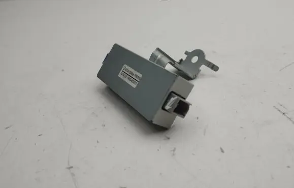 Toyota Corolla E210 E21 Aerial antenna amplifier 863C002040