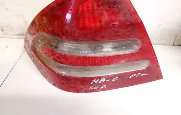 Mercedes-Benz C W203 Rear/tail lights