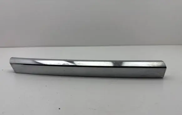 Nissan Leaf I (ZE0) Front bumper splitter molding 620873NL0A