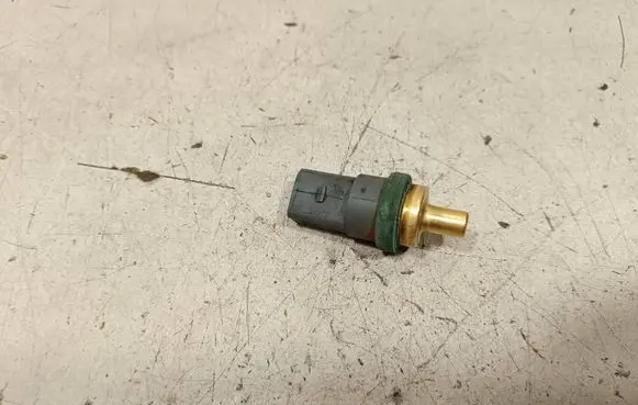 Coolant temperature sensor