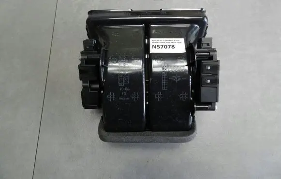 Rear air vent grill
