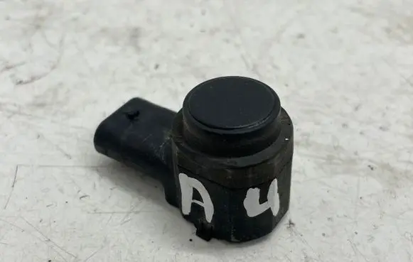 Audi A4 S4 B8 8K Parking PDC sensor 1S0919275