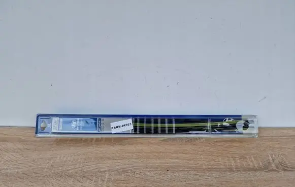 Hyundai Santa Fe Windshield/front glass wiper blade S9835026000